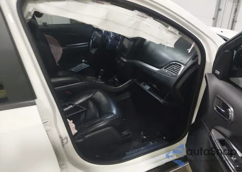 2018 Dodge Journey Crossroad Awd z USA, uszkodzony, nr VIN 3C4PDDGG9JT220089